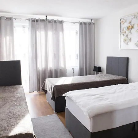 Apartment T&k Near Messe Fair Trade Duesseldorf Und Airport 1b